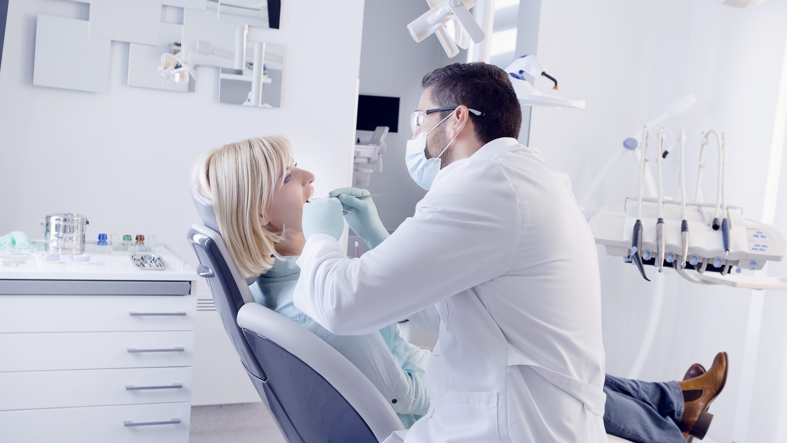 Dentist in Union City, MI